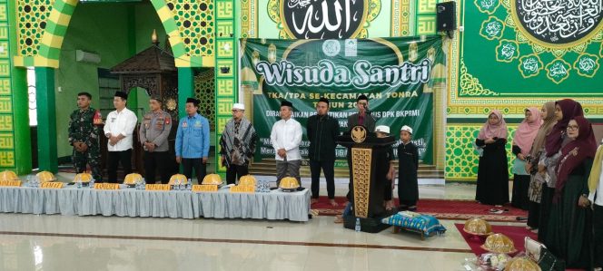 
 HADIRI WISUDA SANTRI TK TPA TONRA, IPTU H.YULHAIDIR S,sos, SELAKU KAPOLSEK TONR TITIP PESAN KAMTIBMAS, POLRES BONE