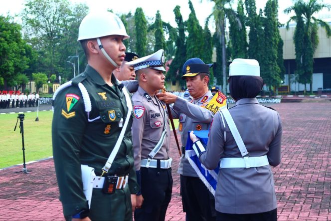 
 Kapolda Sulsel Pimpin Apel Gelar Pasukan Patuh Pallawa 2025