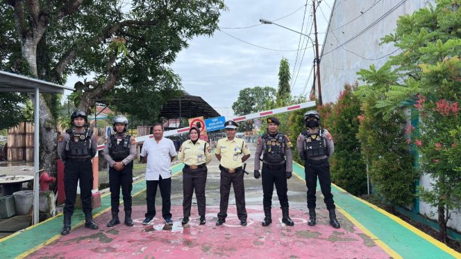 
 Laksanakan Patroli Dialogis, Tim Patroli Presisi Sat Samapta Sambangi tempat-tempat Rawan Gangguan Kamtibmas