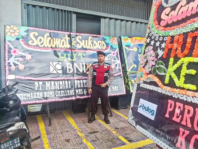 
 Personil Sat Samapta Polres Bone Tingkatkan Pengamanan dan Penjagaan di Kantor Bank BNI Watampone