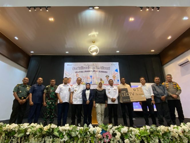 
 Wakapolres Bone Hadiri Sosialisasi Optimalisasi Penyaluran Pupuk Subsidi di Kabupaten Bone
