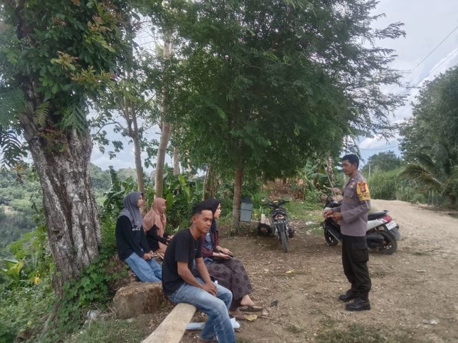 
 Bhabinkamtibmas Sambangi Warga ,sekaligus Melakukan Silaturahmi Terhadap Warga Binaan