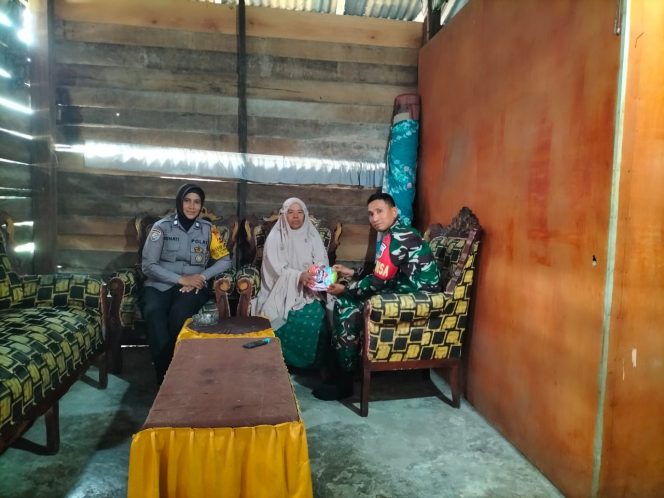 
 Sambang Bhabinkamtibmas Wujud Nyata Dalam Menjaga Keamanan Desa