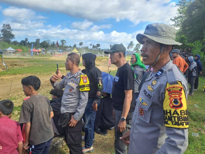 
 Balap Ojek Gabah Jadi Hiburan Rakyat, Polsek Tanete Riattang Siaga di Lokasi