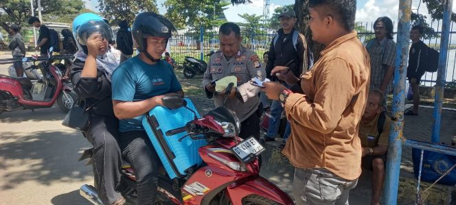
 Keberangkatan Kapal, Personil Lakukan Pengamanan