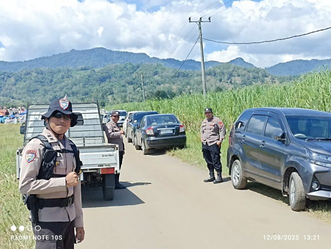 
 Perkemahan tingkat kabupaten yang diikuti oleh seluruh OPD sekabupaten Bone didesa mappesangka kecamatan Ponre, diamankan oleh personil Polsek ponre