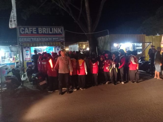 
 Pawai Lampion HUT Kemerdekaan RI ke-80 di Kecamatan Ajangale