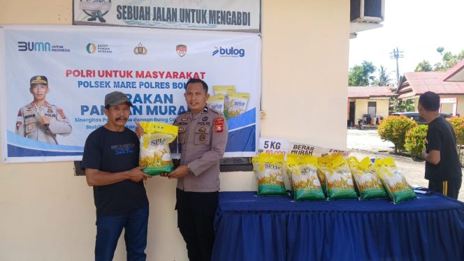 
 Polsek Mare Gelar Beras Murah, Wujud Nyata Dukung Ketahanan Pangan Nasional