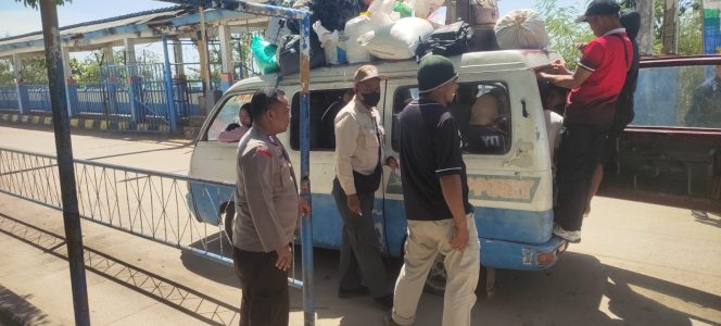 
 Padat Penumpang, Lakukan Pemeriksaan Pastikan Seluruh Kendaraan Sesuai Prosedur Penyeberangan