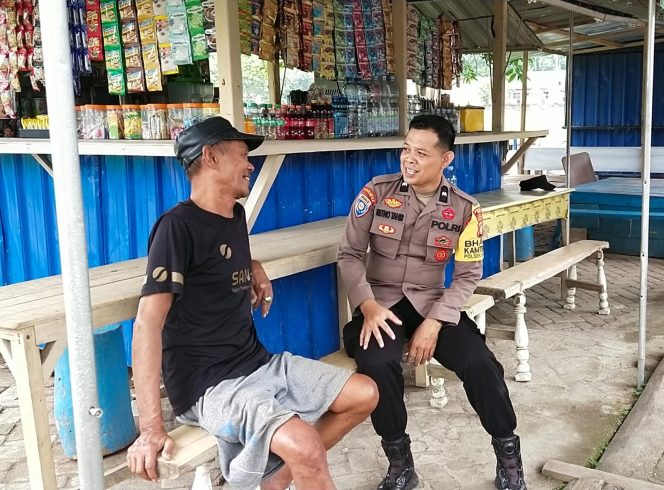 
 BHABINKAMTIBMAS POLSEK BAREBBO LAKSANAKAN DDS, IMBAU WARGA WASPADA TRANSAKSI DIGITAL