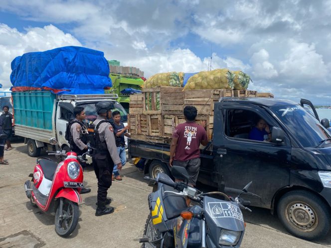
 Ciptakan Keamanan Yang Aman dan Kondusif, Tim Patroli Presisi Melaksanakan Patroli Siang