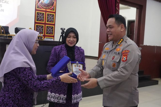 
 Bagian Psikologi Biro SDM Polda Sulsel Gelar Giat Peningkatan kemampuan Konselor dan Psychological First Aid (PFA) Bagi Para Kapolsek jajaran Polda Sulsel