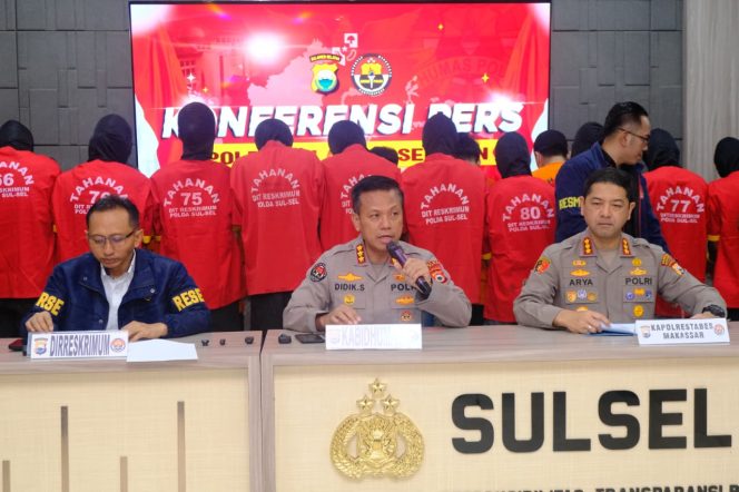 
 Polda Sulsel Gelar Press Release Kasus Pembakaran Kantor DPRD Sulsel dan Kota Makassar, Tetapkan 29 Tersangka