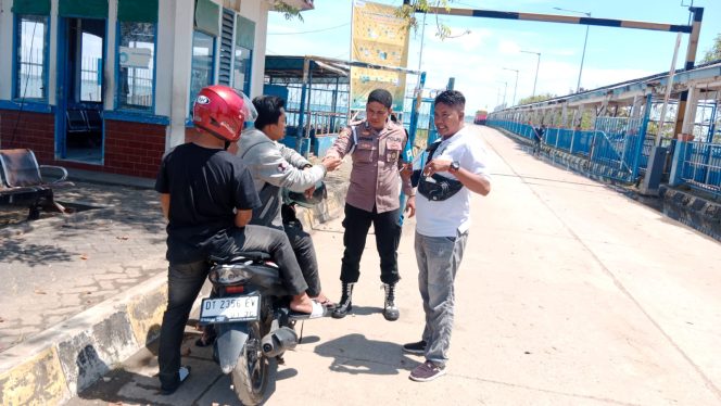 
 Bersinergi, Lakukan Pengaman Beri Rasa Aman Kepada Pengguna Jasa Bersama Petugas Kapal