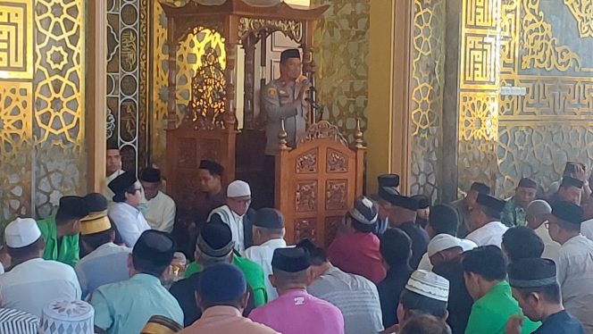 
 Wakapolsek Awangpone Menghadiri Peringatan Maulid Nabi Muhammad SAW 1447 H di Desa Cumpiga
