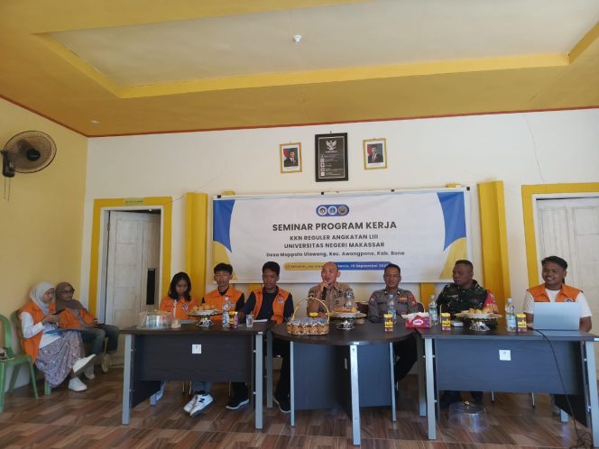 
 Polsek Awangpone Menghadiri Seminar Program Kerja Mahasiswa Universitas Negeri Makassar di Desa Mappalo Ulaweng