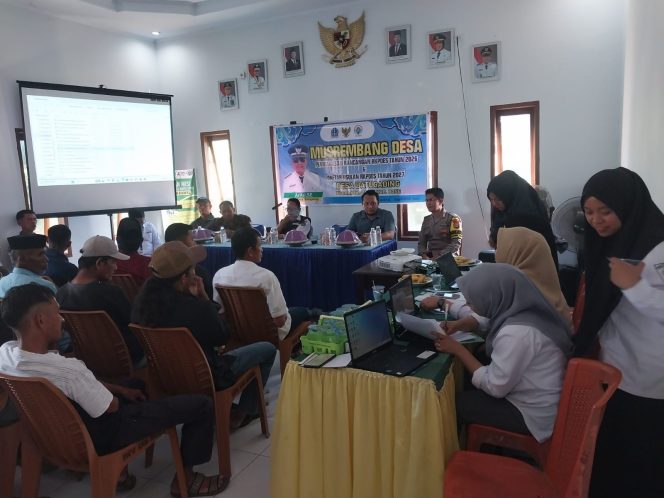 
 Musrenbang Desa Batu Gading, Bhabinkamtibmas Bripka Wahyudi Ajak Warga Jaga Kamtibmas