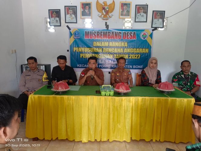
 Bhabinkamtibmas Polsek Ponre hadiri musrembang desa dan musdes penetapan RakPDes didesa Binaannya