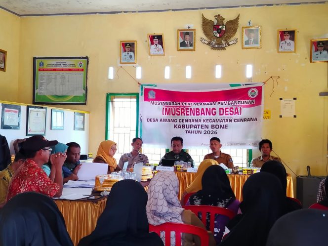 
 ‎Bhabinkamtibmas Polsek Cenrana Polres Bone Hadiri Musrenbang Desa
