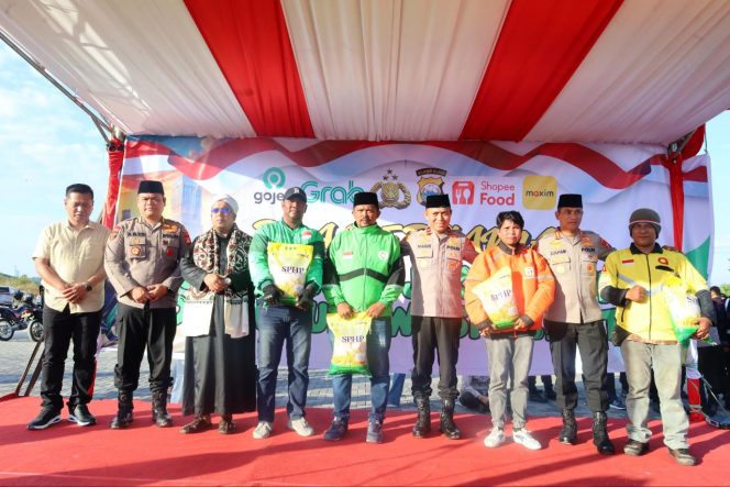 
 Polda Sulsel dan Komunitas Ojol Gelar Doa Bersama Untuk Korban Aksi Unjuk Rasa