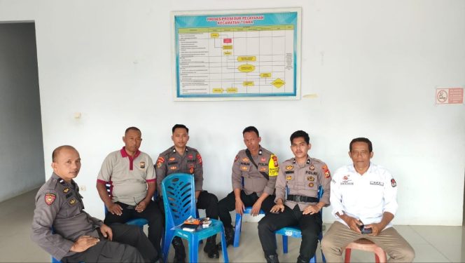 
 Bhabin Desa Bulu Bulu Kecamatan Tonra Titip Pesan Kamtibmas   , Polres Bone