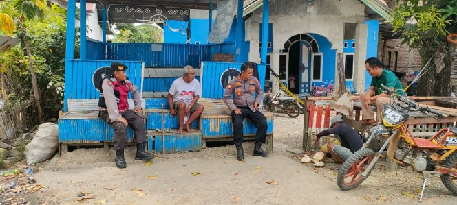 
 Aiptu Ilhamza Kanit Sabhara Polsek Tonra ,  Berikan Pesan Kamtibmas Pada Saat Kunjugan ,Polsek Tonra Polres Bone