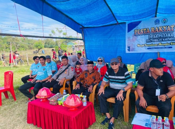 
 Bhabinkamtibmas Aipda Jamaluddin Resmi Buka Pesta Rakyat Desa Bulie