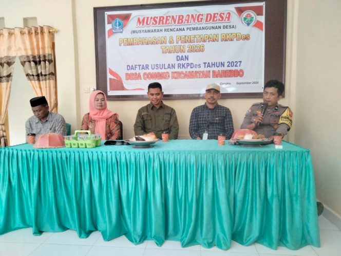 
 Bhabinkamtibmas Hadiri Musyawarah Desa Penetapan RKPDes 2026 di Desa Congko
