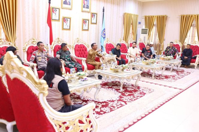 
 Polres Bone Siap Bersinergi, Bupati Bone Kucurkan Bantuan untuk Edukasi Bahaya Narkoba