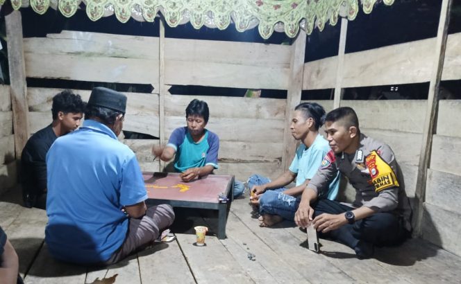 
 Sambang Rutin di Wilayah Binaan, Wujud Kedekatan Bripka Idrus Bersama Warga