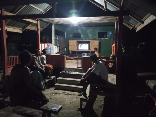 
 PEMBINAAN SAT KAMLING OLEH BHABINKAMTIBMAS DESA LAPPOASE DI POS SAT KAMLING CEMPA CEMPAE