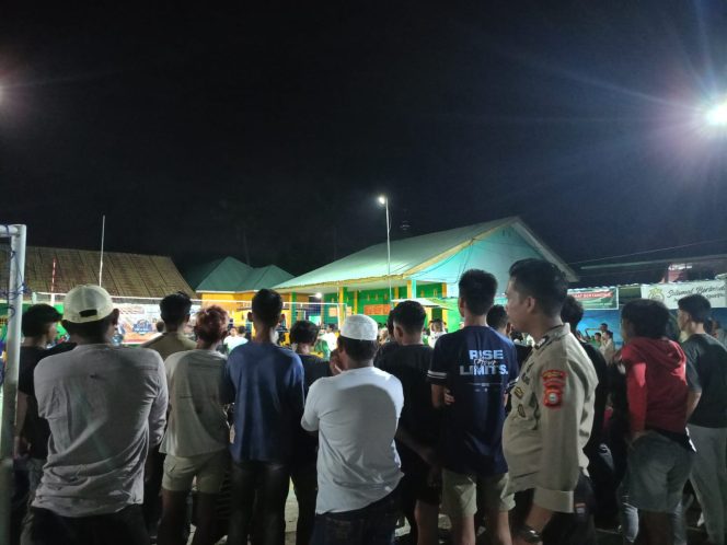 
 Polsek Awangpone Amankan Kegiatan Turnamen Bola Voli FOS Ponpes Modern Al-Ma’arif Bilae Tahun 2025