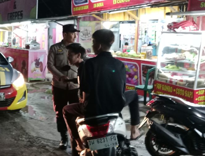 
 Cegah Terjadinya Kriminalitas, Polsek Ajangale Maksimalkan Patroli Malam