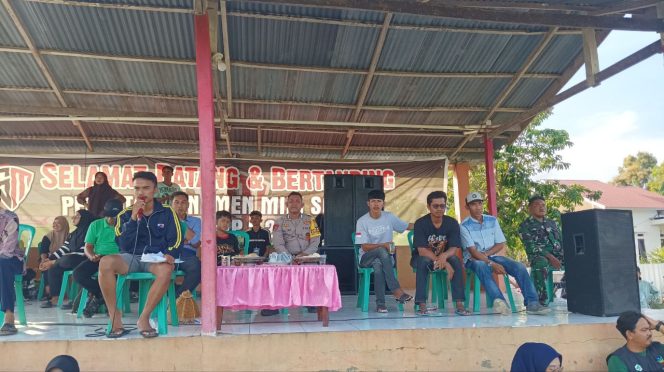 
 ‎Turnamen Mini Soccer di Desa Melle Masih Terpantau Aman, Bhabinkamtibmas dan Babinsa Terus Lakukan Pengamanan