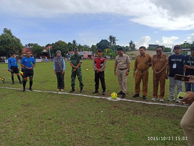 
 Ipda Soedjadi Hadiri Pembukaan Turnamen Sepak Bola di Desa Lamuru