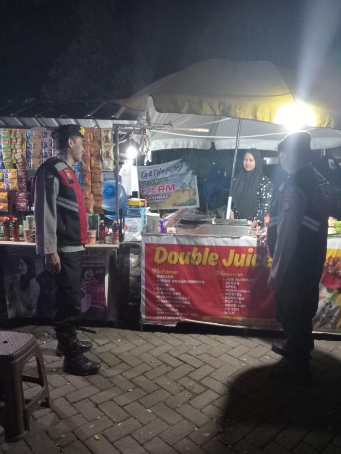 
 Polsek Tanete Riattang Tegaskan Komitmen Jaga Kamtibmas Lewat Patroli Rutin