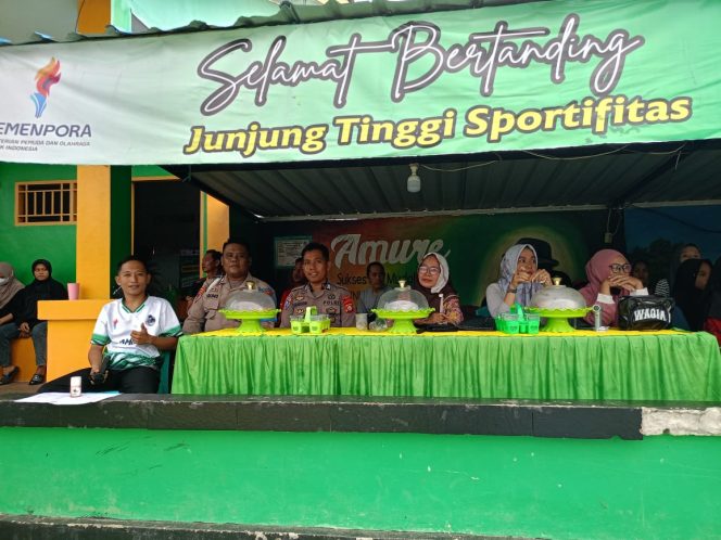 
 Polsek Awangpone Menghadiri Penutupan Turnamen Bola Volley Tahun 2025 Di Ponpes Modern Al-ma’arif