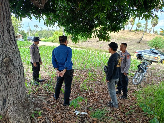 
 Wakapolsek Awangpone Memimpin Pengamanan Konstatering Perbatasan Desa Cumpiga dengan Desa Abbanuang