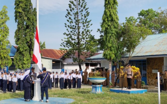 
 Pesan Tegas Polisi di Sekolah: Pelajar Dilarang Naik Motor dan Wajib Jauhi Miras serta Narkoba