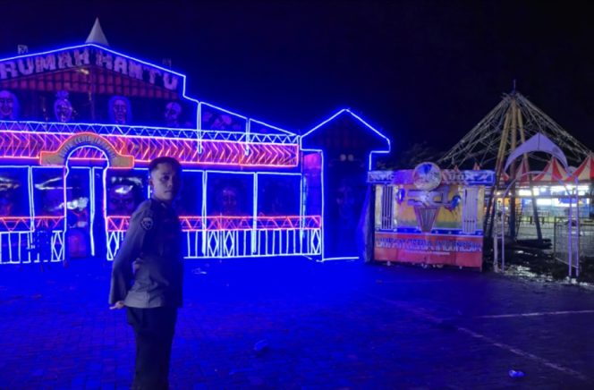 
 Polsek Tanete Riattang Lakukan Pengamanan Hiburan Rakyat dan Pasar Malam Dufan Ceria Indonesia di Watampone