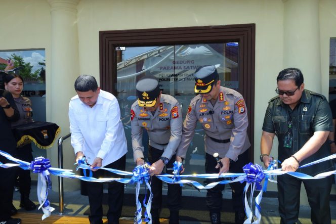 
 Kapolda Sulsel Resmikan Gedung SPKT dan SKCK “Parama Satwika” Serta Launching Pamapta Polrestabes Makassar