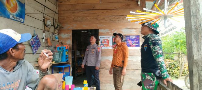 
 Turun Tkp Bencana Bripka Zaenal  Titip Pesan Kamtibmas ,Tujuan Keamanan Polsek Tonra ,Polres Bone