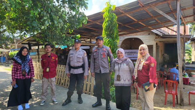
 Aiptu Ilhamsah Kanit Sabhara Polsek Tonra ,  Berikan Pesan Kamtibmas Pada Saat Kunjugan ,Polsek Tonra Polres Bone