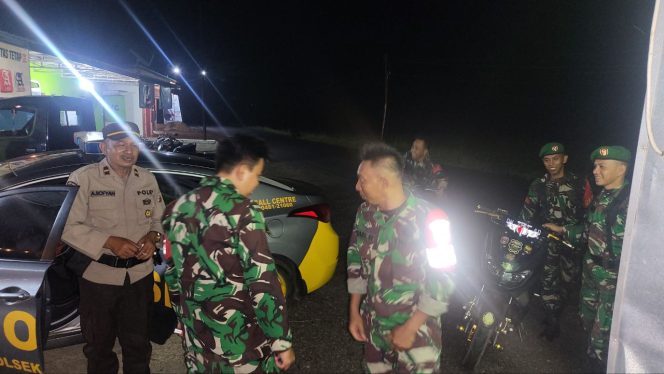 
 Tni Polri  Lakukan  Patroli Biru ,  Demi Jaga Situasi Kamtibmas   Polres Bone