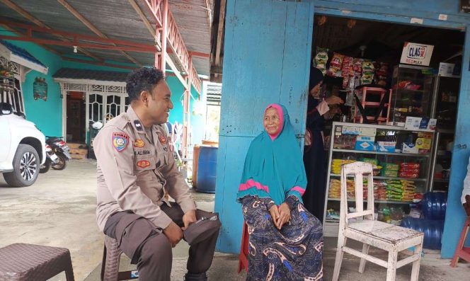 
 Kanit Binmas Polsek Tellu Siattinge Wujudkan Situasi Kamtibmas Aman Terkendali Melalui Sambang Rutin