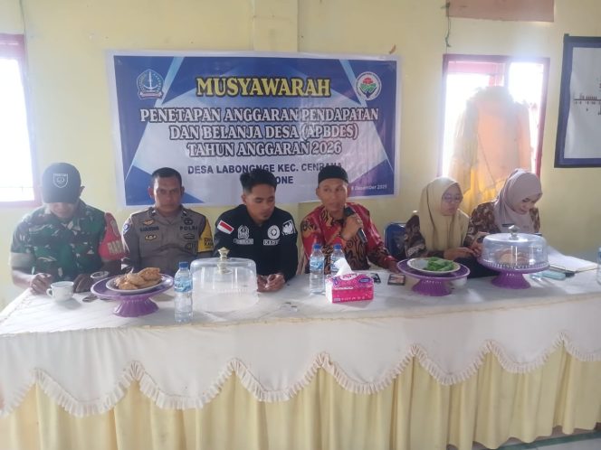 
 ‎Bhabinkamtibmas Polsek Cenrana Hadiri Kegiatan Musyawarah Penetapan APBDes Tahun 2026