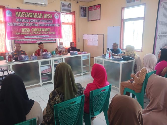 
 ‎Kapolsek Cenrana Hadiri Musyarah Desa Penetapan APBDes Di Desa Cakkeware