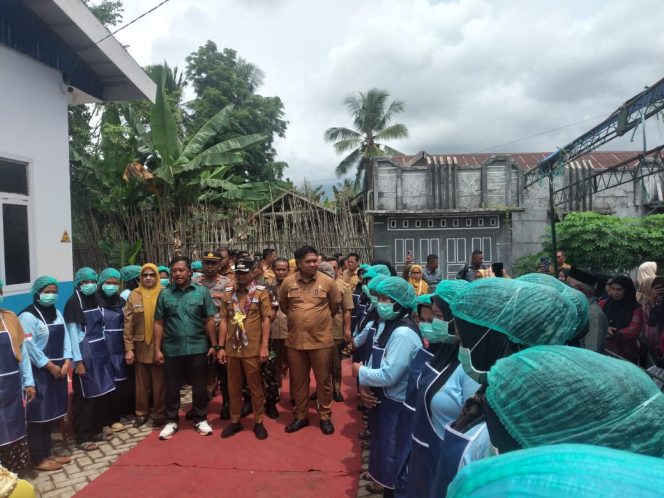 
 Kapolsek Patimpeng Hadiri Lounching Dapur SPPG Program Makan Bergizi Gratis.