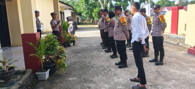 
 Apel Pagi di Polsek Barebbo, Wakapolsek Tekankan Kebersihan Mako dan Pelayanan Masyarakat