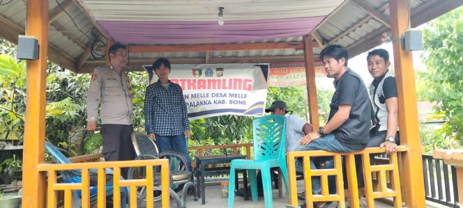 
 ‎Bhabinkamtibmas Sambangi Satkamling, Sampaikan Pesan Kamtibmas kepada Warga